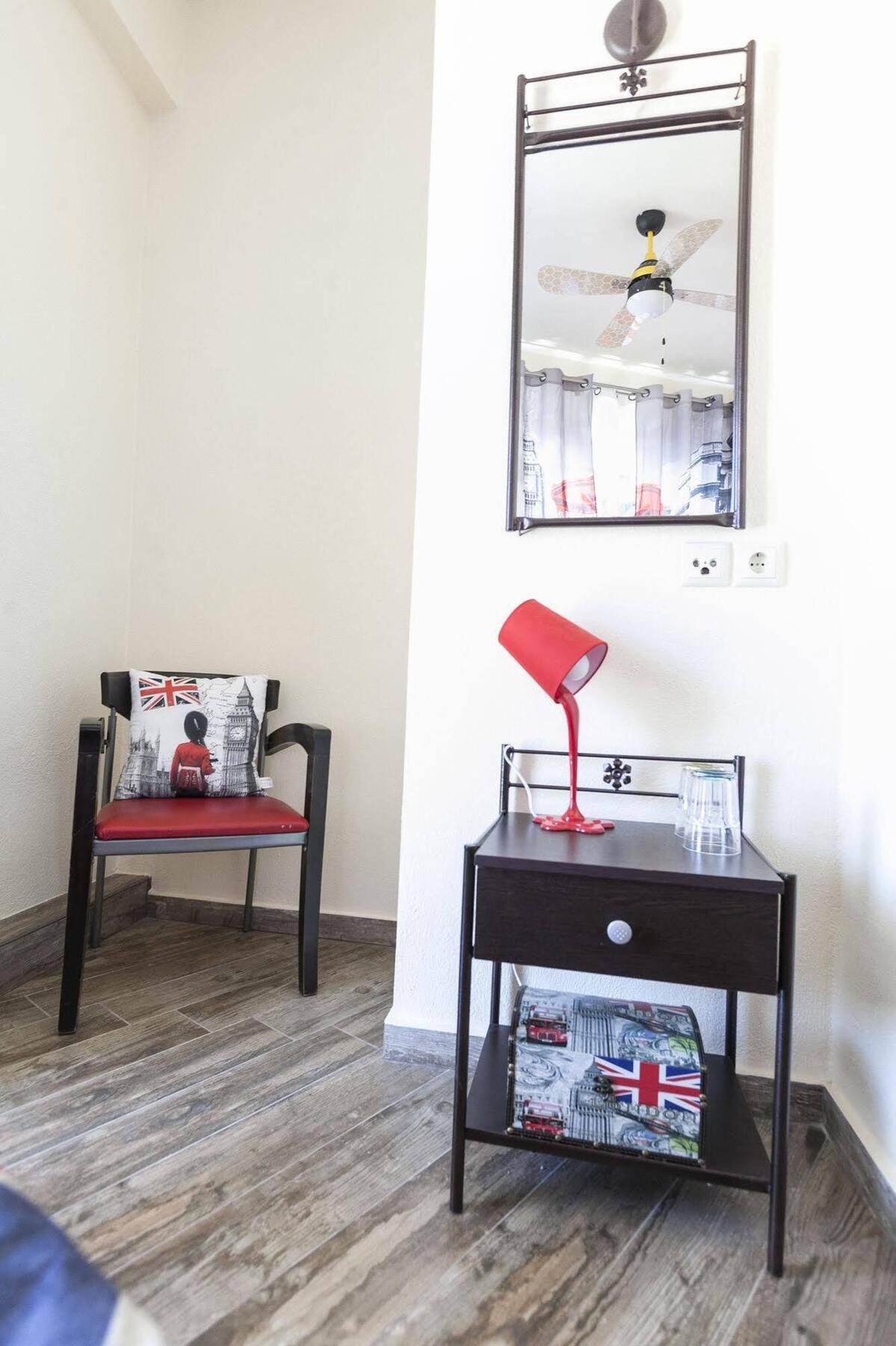 Nomads Rooms Trikala  Bagian luar foto